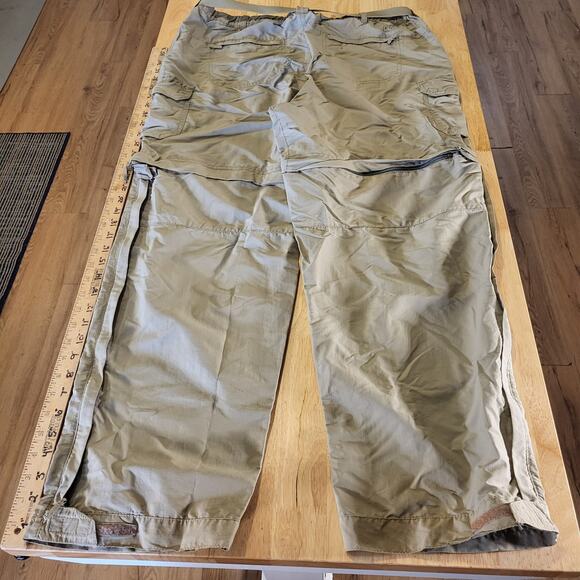 REI 14 Petite Khaki Nylon Convertible Pants Zip Pocket Belted 32" Waist - Picture 14 of 16